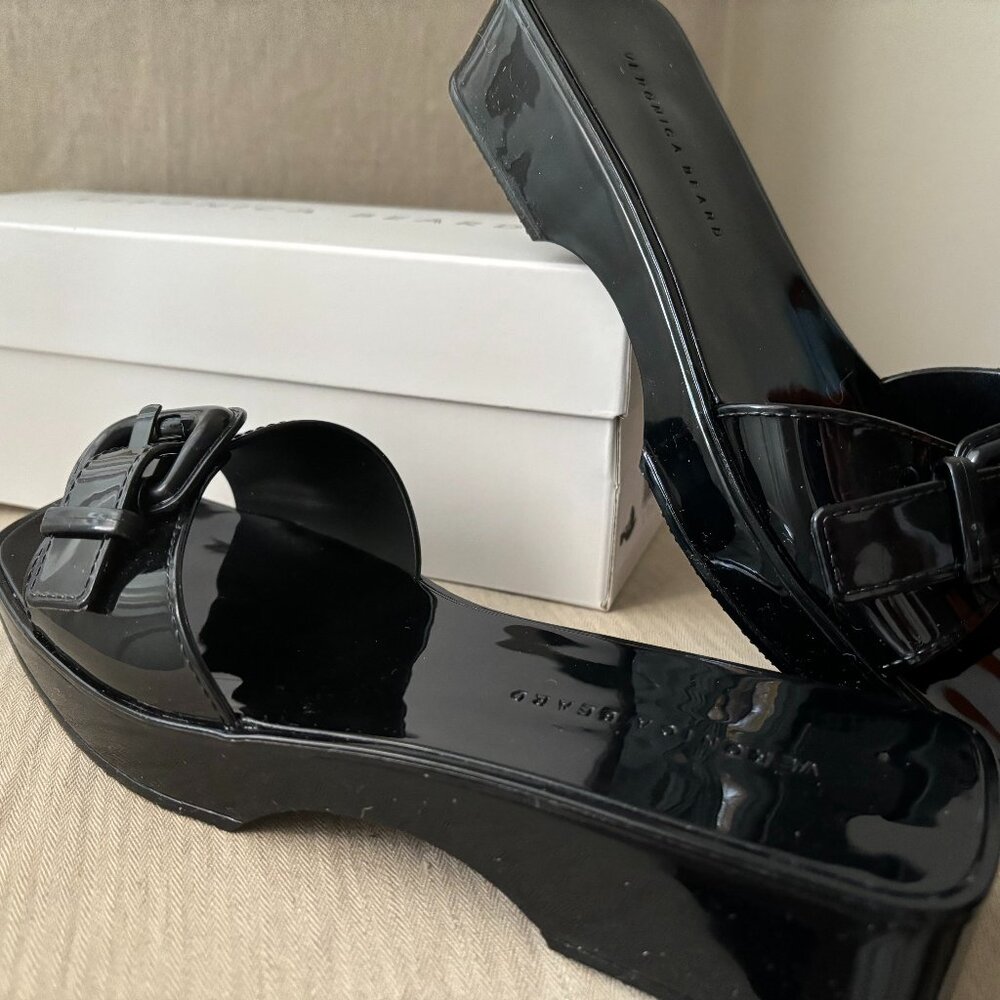 Veronica Beard Jelly Sandals